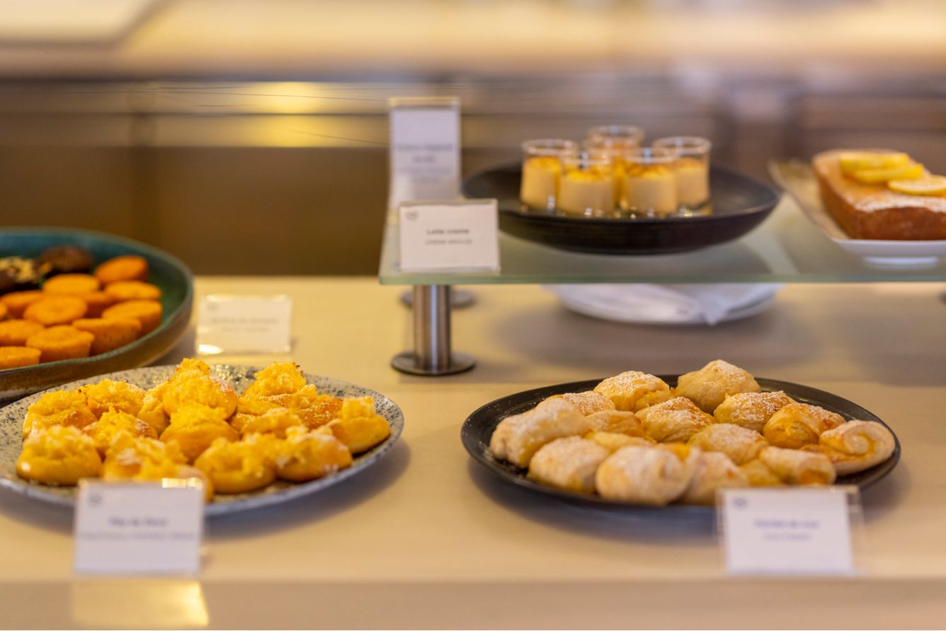 sheraton_oposi-oposi-breakfast-16273-92437_Classic-Hor